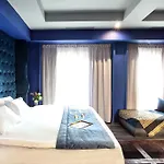 Diamond Suites, Philian And Διαμέρισμα