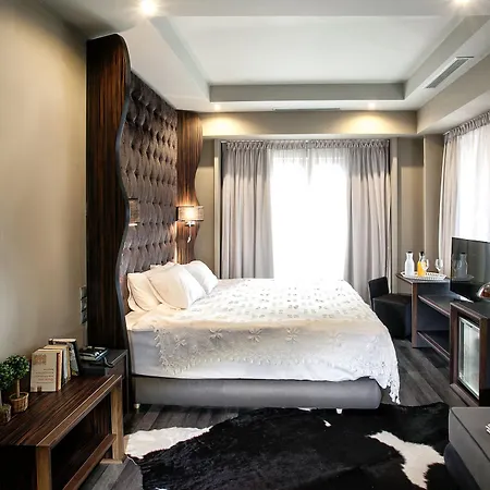 Diamond Suites, Philian And Apartment