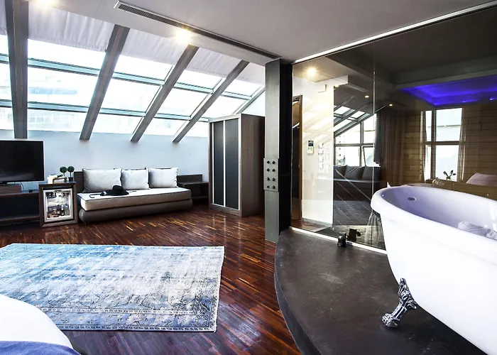 Daire Diamond Suites, Philian And *