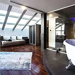 Lejlighed Diamond Suites, Philian And *