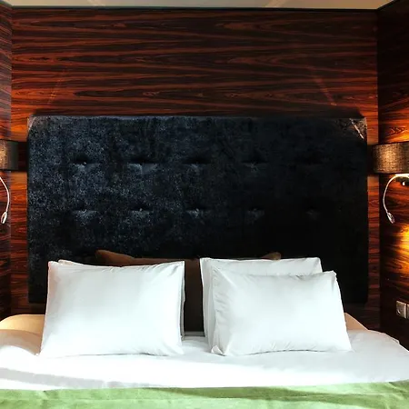 Diamond Suites, Philian And * Thessaloniki